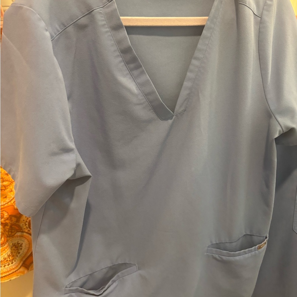 FIGS Ceil Blue V-Neck Scrub Top
